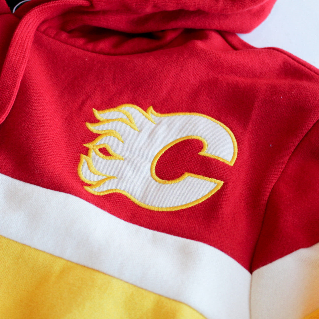 47 Warren Hoodie Calgary Flames