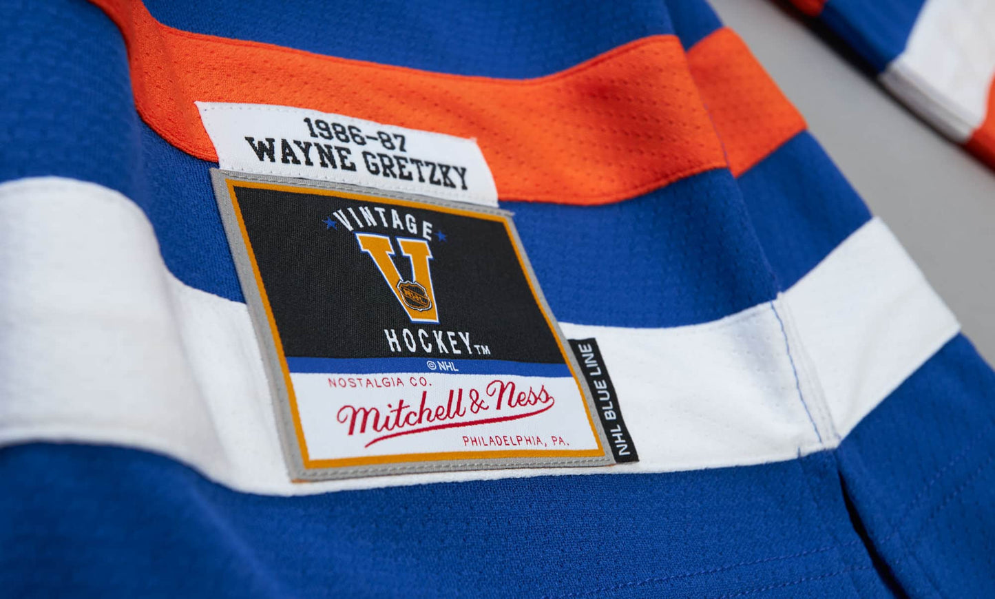 Mitchell and Ness Blue Line Wayne Gretzky Edmonton Oilers 1986 Jersey nhl hockey