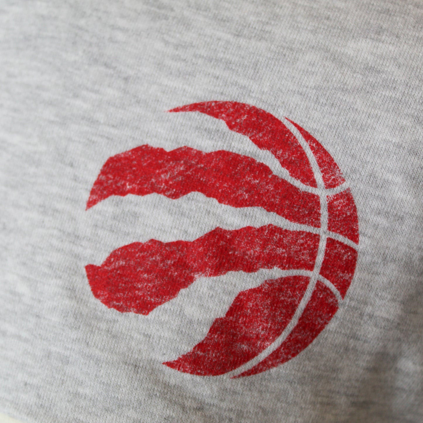 47 Lizzy Cut Off Hoodie Toronto Raptors (Women's)