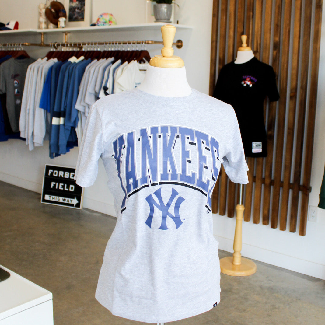 47 brand MLB Walk Tall New York Yankees Tee shirt baseball
